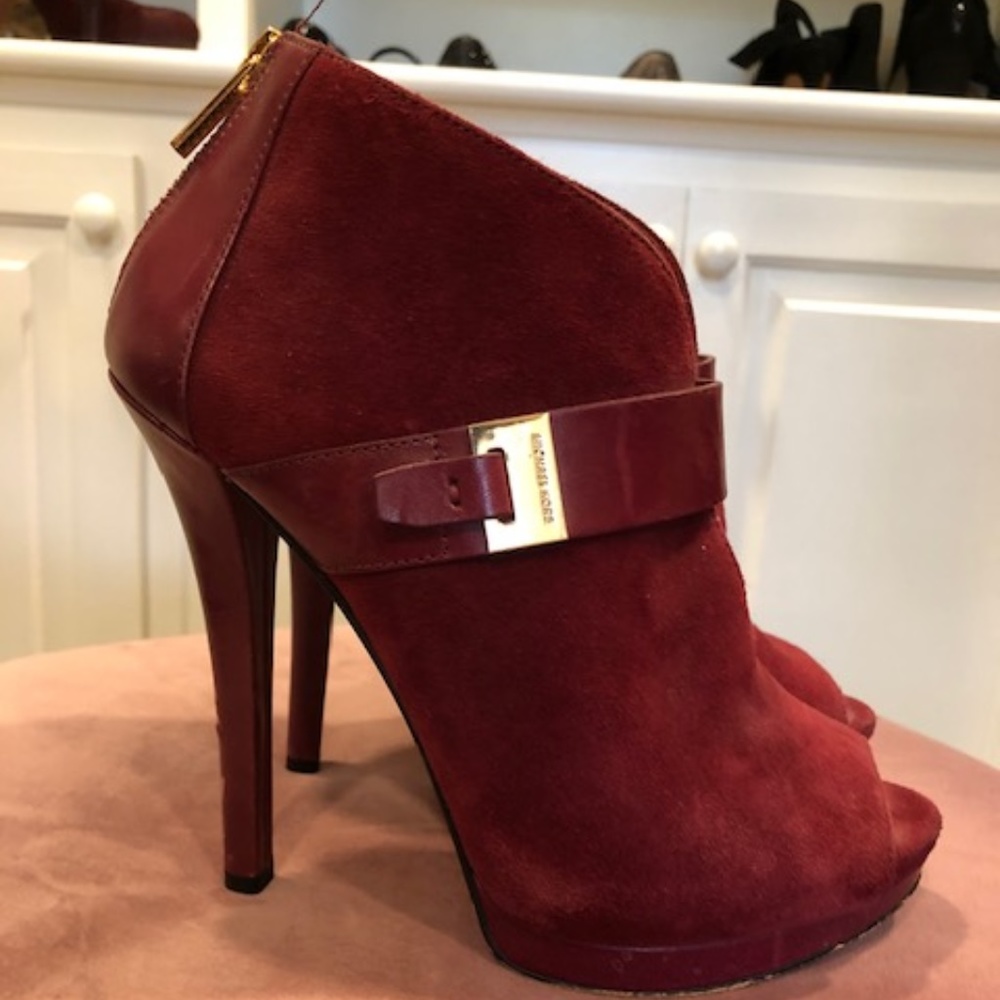 Micheal Kors Suede Peep Toe Booties